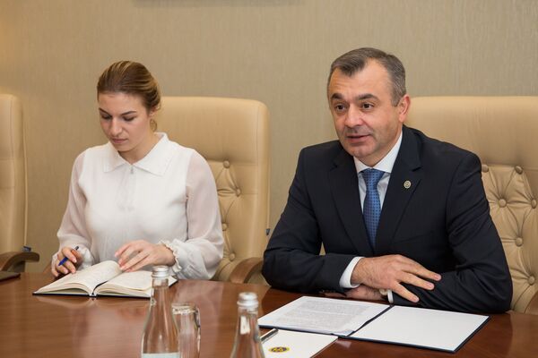 Întâlnirea prim-ministrului cu Ambasadorul Federației Ruse la Chișinău, Oleg Vasnețov - Sputnik Moldova