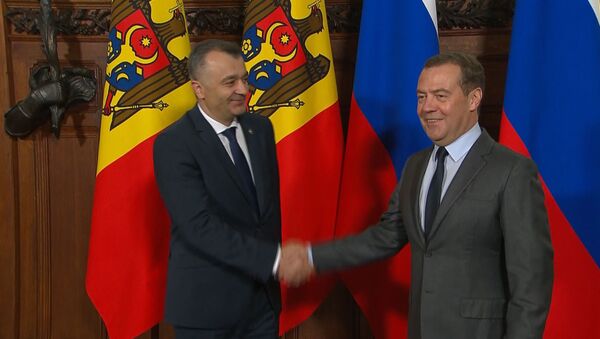 За последние годы многое было упущено: Дмитрий Медведев встретился с новым премьер-министром Молдовы - Sputnik Молдова