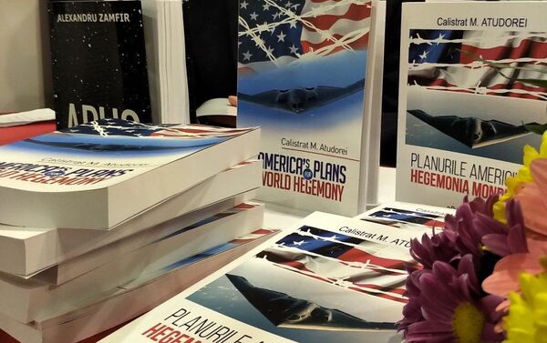 Lansarea cărții ”Planurile Americii pentru Hegemonia mondială”, București - Sputnik Moldova-România