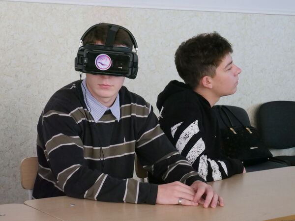 Музей в Интернете: школьники создали виртуальные экспонаты Музей в Интернете: школьники создали виртуальные экспонаты - Sputnik Молдова