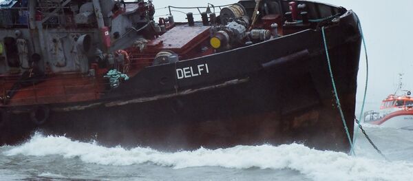 Танкер Делфи терпит бедствие в Одесском заливе - Sputnik Молдова