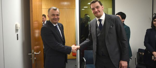 Prim-ministrul Ion Chicu a avut o întâlnire bilaterală cu omologul său ucrainean, Oleksiy Honcharuk - Sputnik Moldova-România