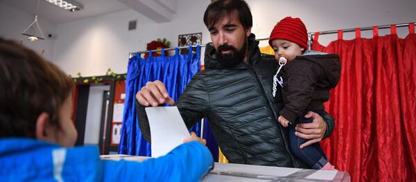 Alegeri prezidențiale în România, turul 2 - Sputnik Moldova-România