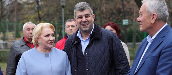 Marcel Ciolacu și Viorica Dăncilă - Sputnik Moldova-România