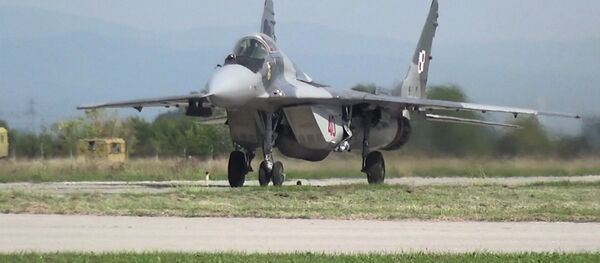 Польша возобновит эксплуатацию советских истребителей МиГ-29 Польша возобновит эксплуатацию советских истребителей МиГ-29 - Sputnik Молдова