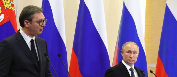 Президент РФ В. Путин встретился с президентом Республики Сербия А. Вучичем в Сочи - Sputnik Moldova-România