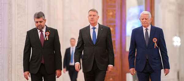 Klaus Iohannis, Marcel Ciolacu şi Teodor Meleşcanu - Sputnik Moldova-România