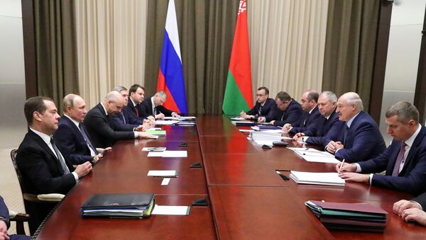 Президент РФ В. Путин провел переговоры с президентом Белоруссии А. Лукашенко в Сочи - Sputnik Moldova-România