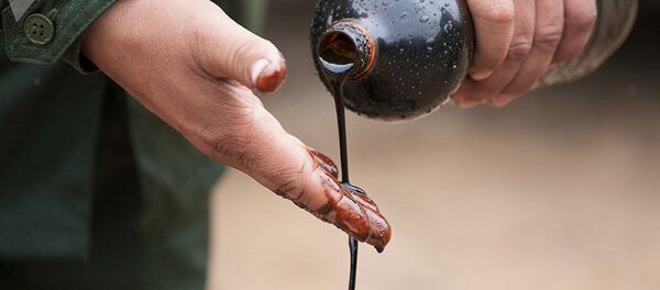 Нефть, архивное фото - Sputnik Moldova