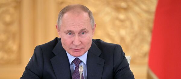 Президент РФ В. Путин провел заседание Совета по развитию гражданского общества и правам человека Президент РФ В. Путин провел заседание Совета по развитию гражданского общества и правам человека - Sputnik Moldova-România