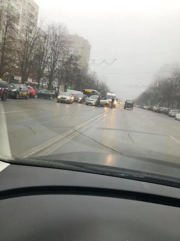 Un bărbat a decedat în plină stradă: Vezi ce s-a întâmplat Un bărbat a decedat în plină stradă: Vezi ce s-a întâmplat - Sputnik Moldova