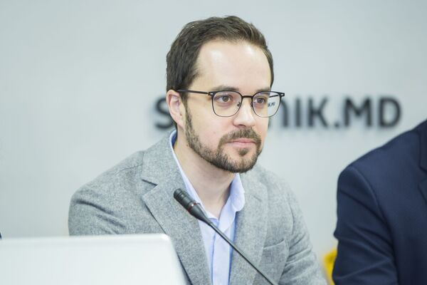Coordonatorilor proiectelor în domeniul online și new media, Mihail Konrad s-a referit la modul în care informația poate fi făcută mai accesibilă pentru cititori. - Sputnik Moldova