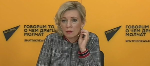  Zaharova, ofițerul de presă al MAE rus, răspunde la întrebările jurnaliștilor din Moldova - Sputnik Moldova
