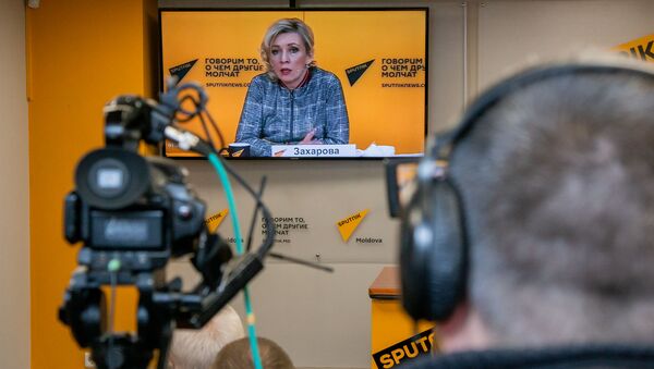 Мария Захарова отвечает в прямом эфире на вопросы журналистов В Кишиневе - Sputnik Moldova-România