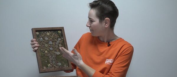 Необычное хобби жительницы Кишинева – она создает картины из монет Необычное хобби жительницы Кишинева – она создает картины из монет - Sputnik Молдова