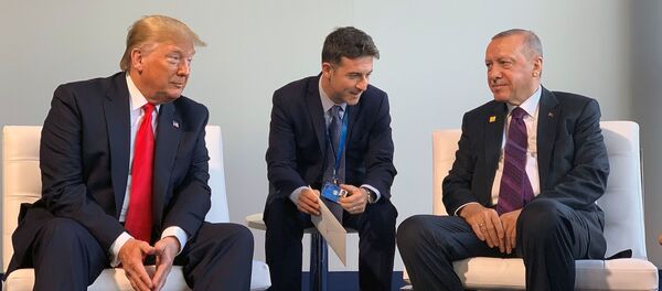 Трамп и Эрдоган Трамп и Эрдоган - Sputnik Moldova