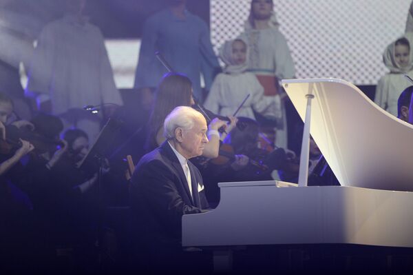 Президент Игорь Додон назвал самые святые вещи для молдаван - Sputnik Молдова