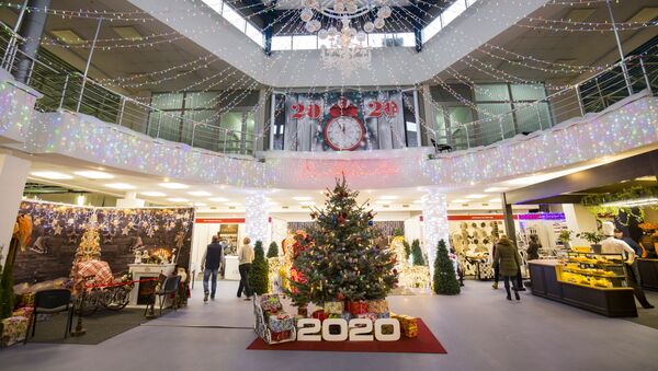 Рождественская ярмарка в Международном выставочном центре Moldexpo - Sputnik Молдова