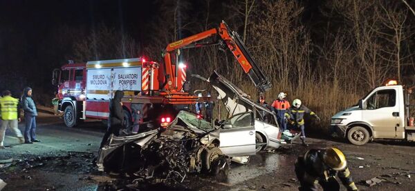 Accident în lanț, cu morți și răniți pe șoseaua Chișinău-Strășeni - Foto Accident în lanț, cu morți și răniți pe șoseaua Chișinău-Strășeni - Foto - Sputnik Moldova