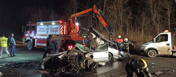 Accident de circulație la ieșirea din localitatea Vatra spre localitatea Cojușna - Sputnik Moldova