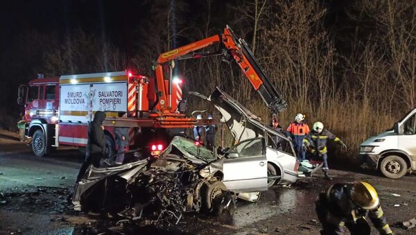 Accident de circulație la ieșirea din localitatea Vatra spre localitatea Cojușna - Sputnik Moldova-România