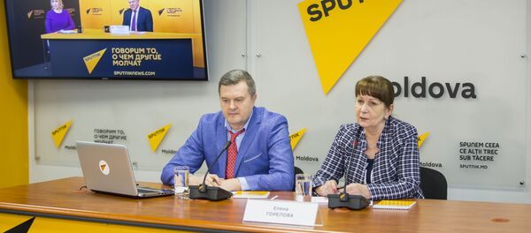 Евгений Паскарь и Елена Горелова - Sputnik Молдова