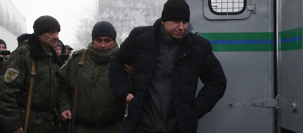 Обмен военнопленными между ДНР, ЛНР и Украиной в Донецкой области - Sputnik Молдова