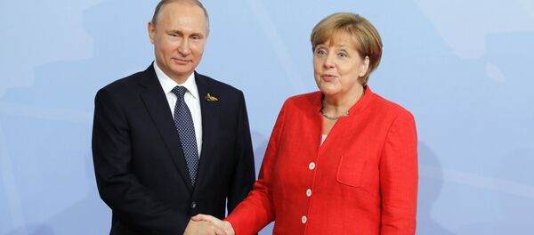 Президент РФ В. Путин принимает участие в саммите Группы двадцати в Гамбурге Президент РФ В. Путин принимает участие в саммите Группы двадцати в Гамбурге - Sputnik Moldova-România