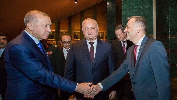Президент Турции Реджеп Тайип Эрдоган, глава Республики Молдова Игорь Додон и премьер Ион Кику - Sputnik Молдова