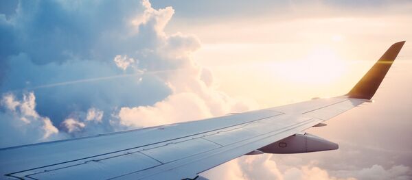 Самолет  - Sputnik Молдова