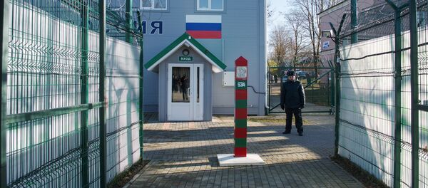 Пешеходный КПП Нарва-2 на границе РФ и Эстонии, архивное фото Пешеходный КПП Нарва-2 на границе РФ и Эстонии, архивное фото - Sputnik Молдова