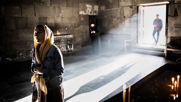 Верующие в Татевском монастыре в Сюникской области Армении - Sputnik Moldova