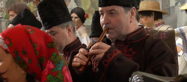 Рождественские колядки в Национальном музее этнографии и естественной истории - Sputnik Молдова