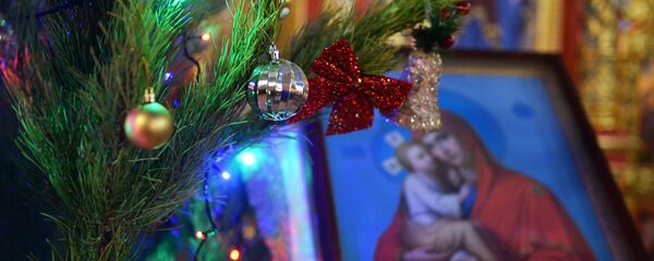 Nașterea Domnului. Maica Domnului cu Pruncul Iisus Hristos - icoană - Sputnik Moldova