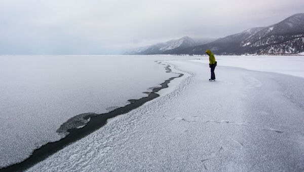 На озере Байкал - Sputnik Молдова