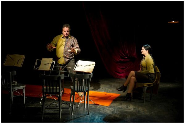 Surpriza Teatrului Național din Chișinău de ziua marelui poet Mihai Eminescu Surpriza Teatrului Național din Chișinău de ziua marelui poet Mihai Eminescu - Sputnik Moldova