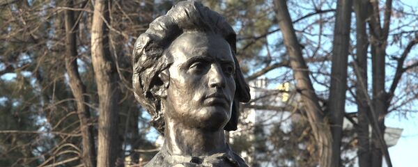 Что знают жители Молдовы о Михае Эминеску - Sputnik Молдова