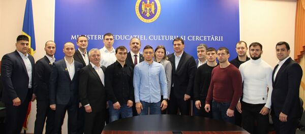 Министерство образования присвоило звания лучшим спортсменам и тренерам Министерство образования присвоило звания лучшим спортсменам и тренерам - Sputnik Молдова