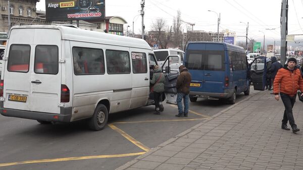 Властелины маршруток: к чему приведет тарифная война в Кишиневе - Sputnik Молдова
