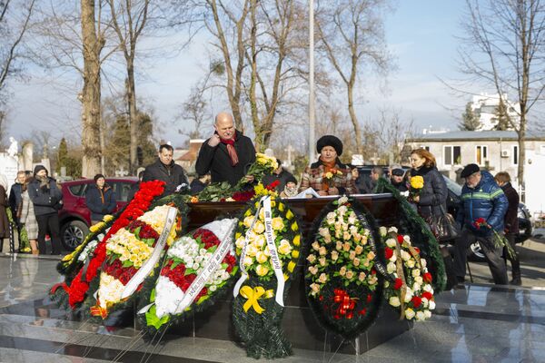 Margarita Țvic, petrecută pe ultimul drum - Foto Margarita Țvic, petrecută pe ultimul drum - Foto - Sputnik Moldova