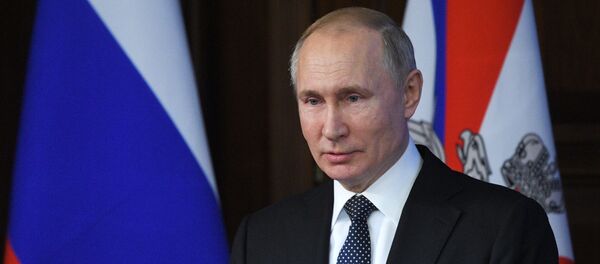 Президент РФ В. Путин принял участие в заседании расширенной коллегии Миниобороны РФ - Sputnik Moldova-România