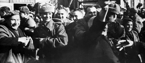 Ignoranță sau rea intenție: De ce eliberarea Auschwitzlui este atribuită americanilor - Sputnik Moldova