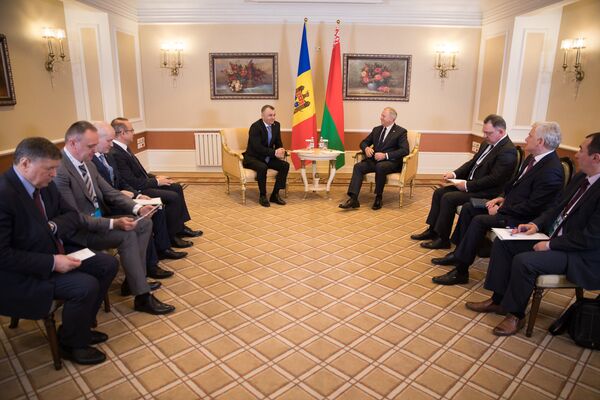 Что и как белоруссы будут восстанавливать в Молдове - важная встреча Кику - Sputnik Молдова