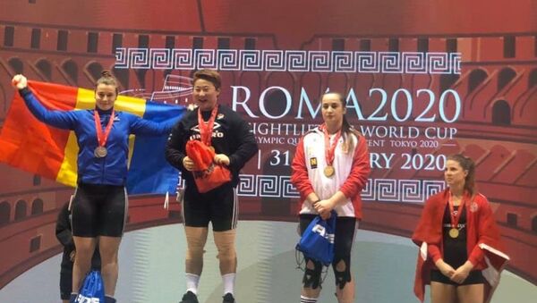 Молдавская тяжелоатлетка Ирина Кылчик завоевала серебро на чемпионате мира в Риме - Sputnik Молдова