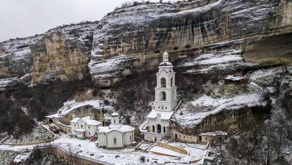 Istoria sculptată în stâncă: Bisericile din Crimeea - Sputnik Moldova