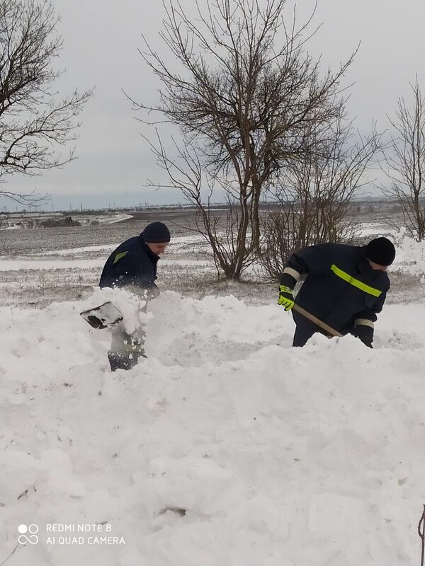 Ce se întâmplă în sudul țării: IGSU spune câte drumuri mai sunt blocate de zăpadă Ce se întâmplă în sudul țării: IGSU spune câte drumuri mai sunt blocate de zăpadă - Sputnik Moldova