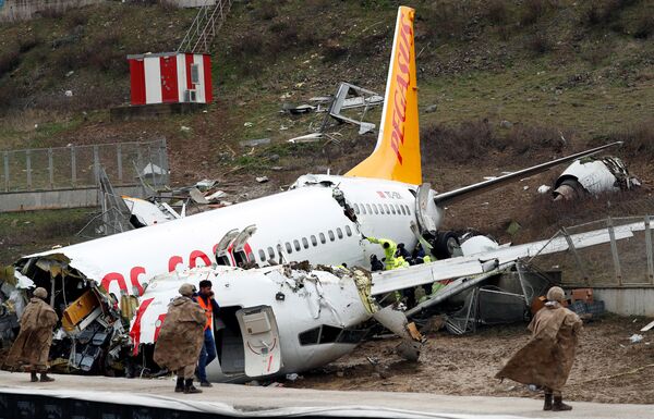 Самолет выкатился за пределы ВВП в Стамбуле - Sputnik Молдова