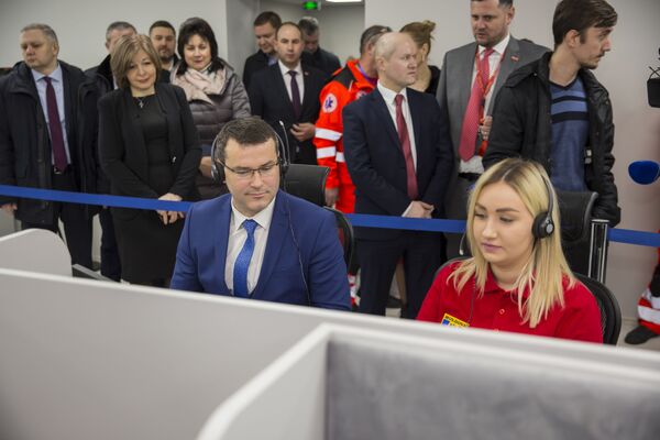 Inaugurare a Centrului de Preluare a Apelurilor de Urgență al Serviciului 112. - Sputnik Молдова