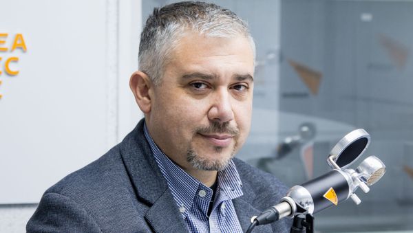 Антонио Конфлитти Антонио Конфлитти - Sputnik Молдова