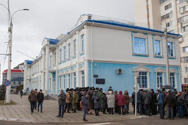 В Тирасполе увековечили память легендарного комкора Григория Котовского В Тирасполе увековечили память легендарного комкора Григория Котовского - Sputnik Молдова
